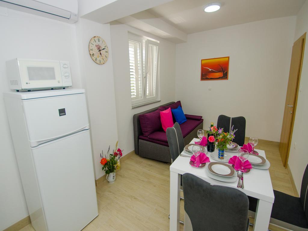 Apartments Vesela Janjina Bagian luar foto