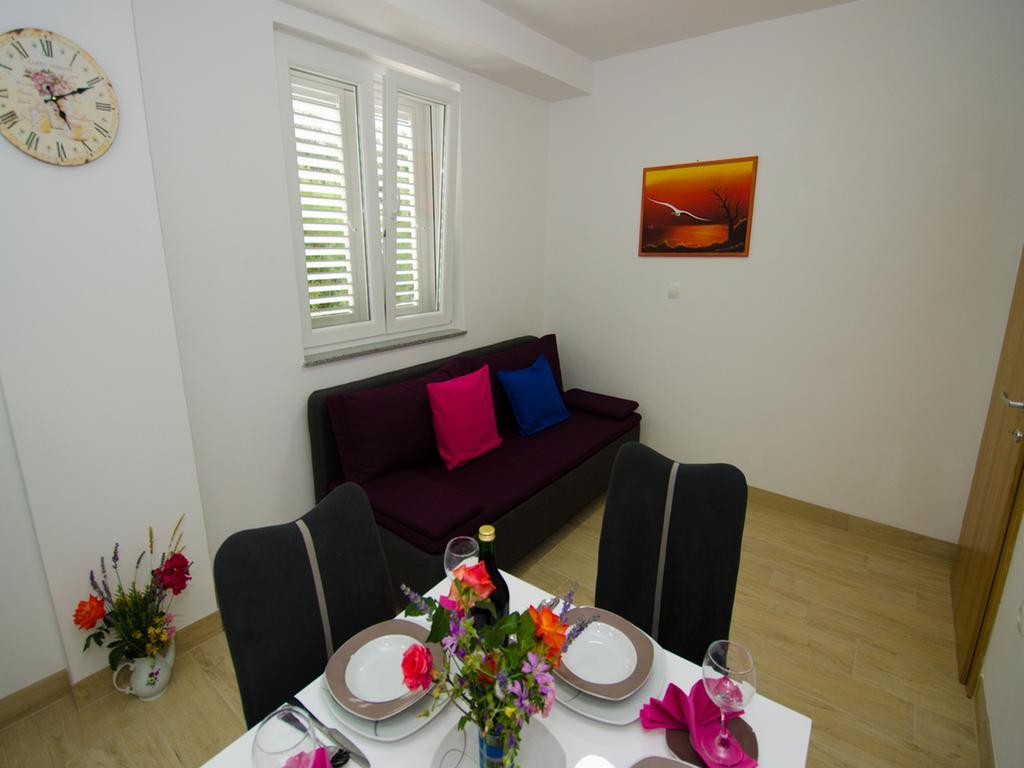 Apartments Vesela Janjina Bagian luar foto