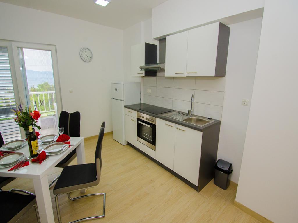 Apartments Vesela Janjina Bagian luar foto